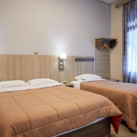 Amalia City Rooms Chios Town Exterior foto