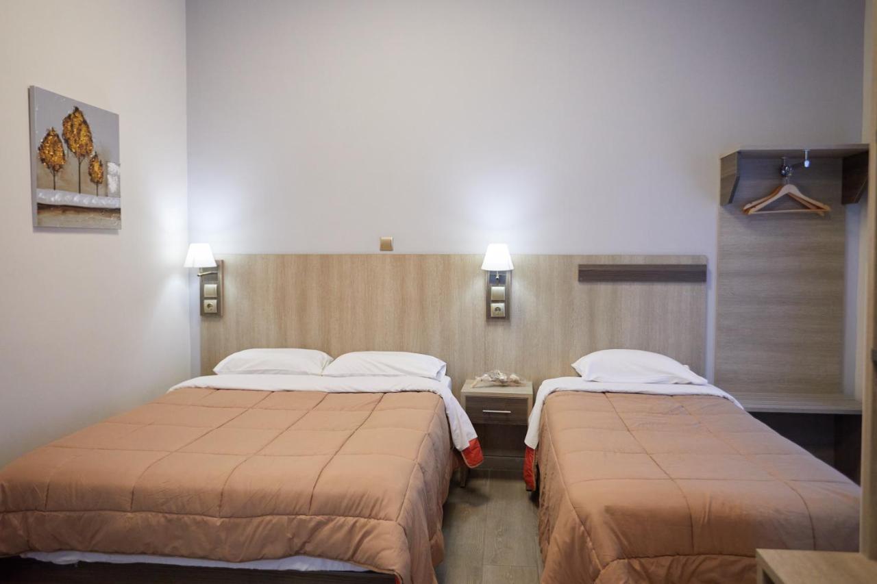 Amalia City Rooms Chios Town Exterior foto