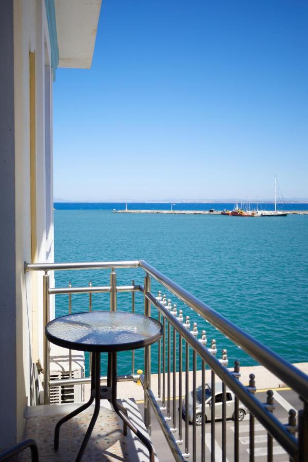 Amalia City Rooms Chios Town Exterior foto