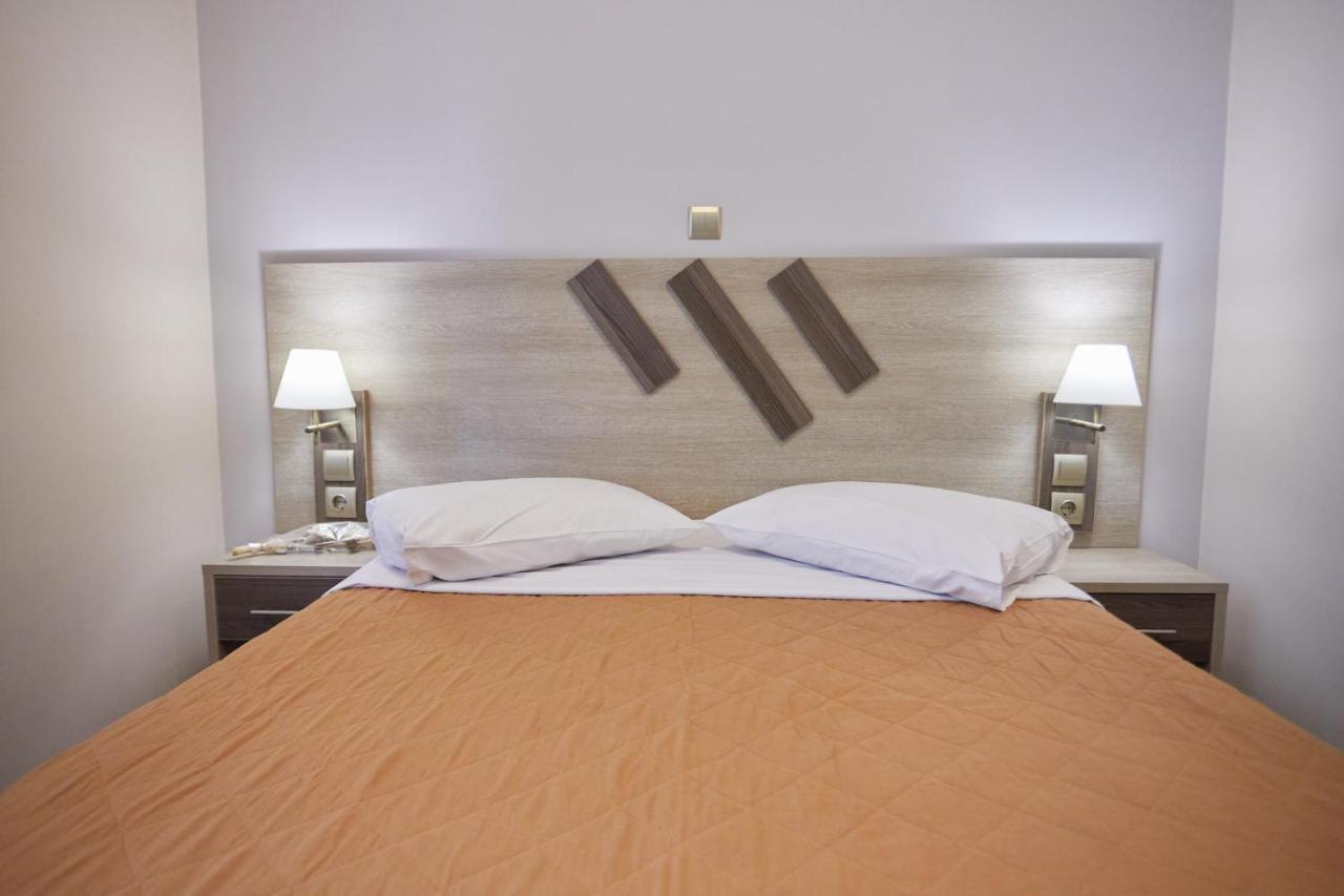 Amalia City Rooms Chios Town Exterior foto
