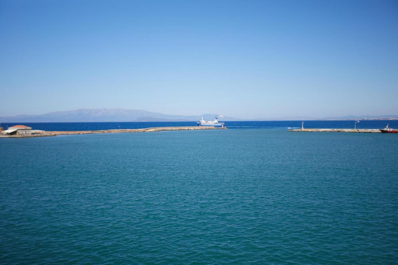 Amalia City Rooms Chios Town Exterior foto
