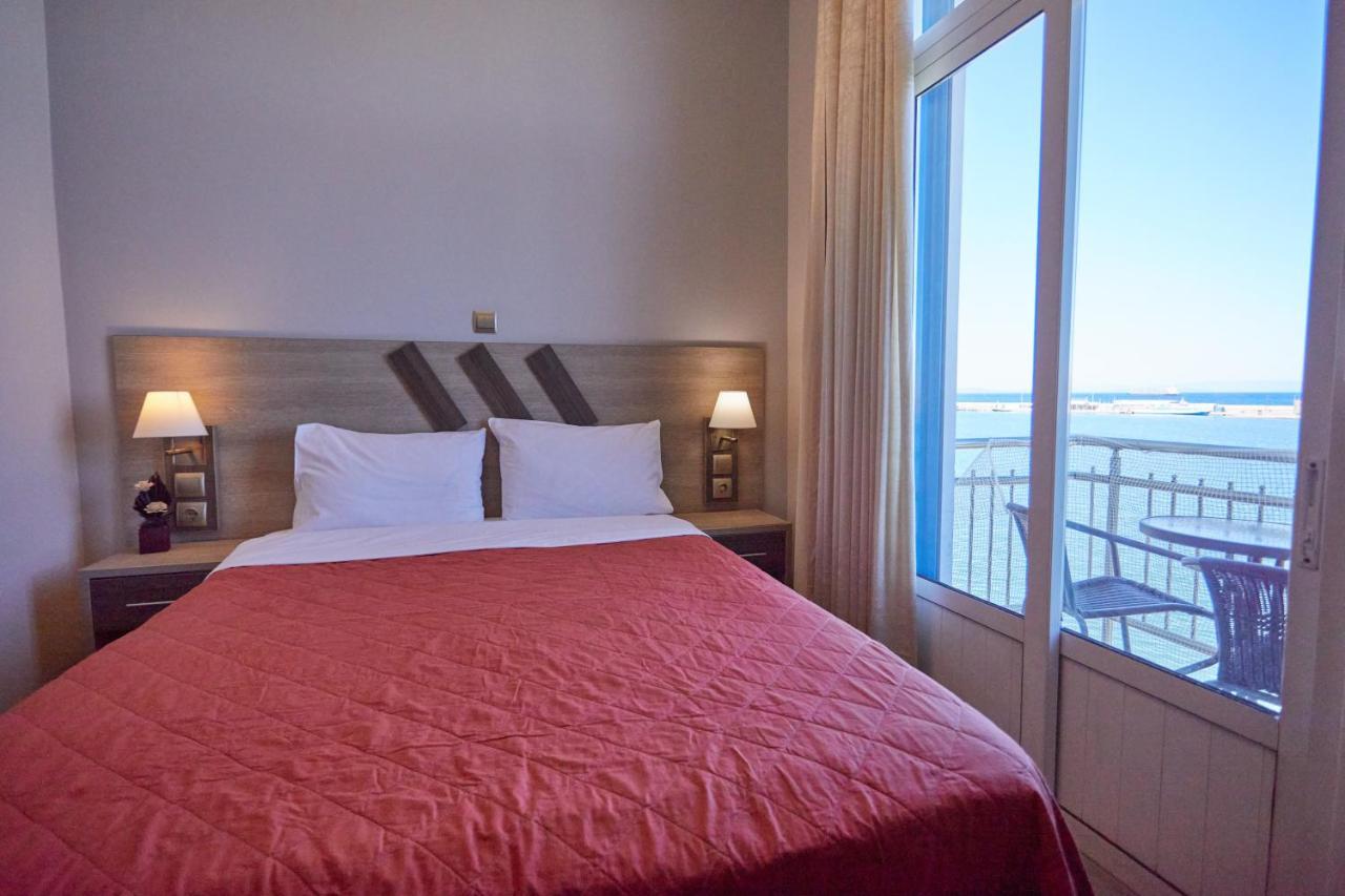 Amalia City Rooms Chios Town Exterior foto