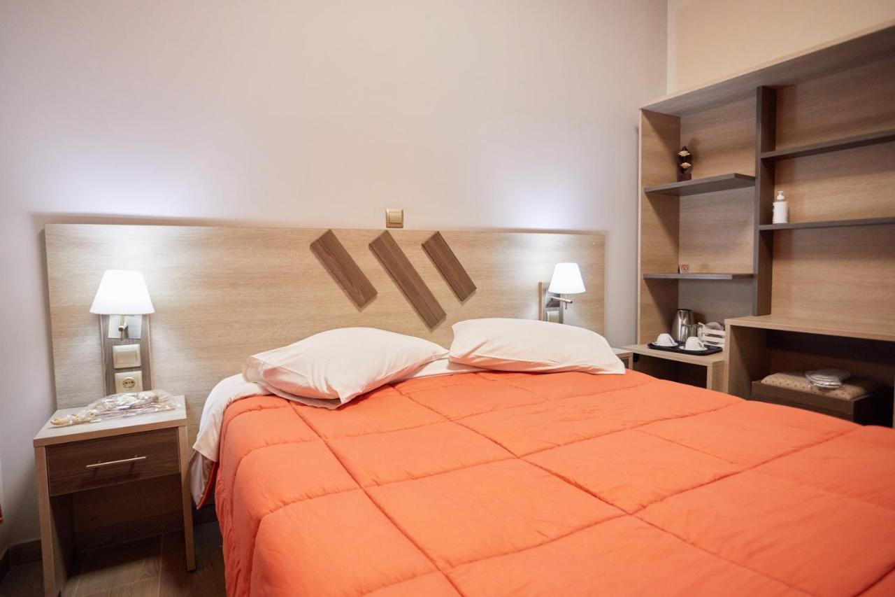 Amalia City Rooms Chios Town Exterior foto